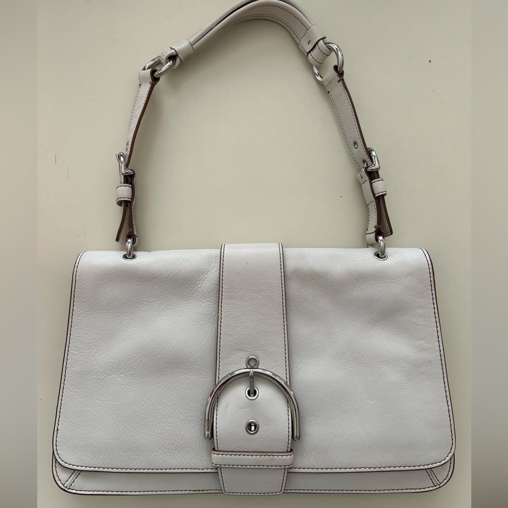 ✨Coach Off White Leather Hobo Shoulder Bag ☁️